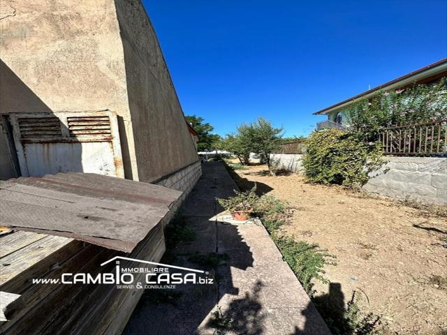 Appartamenti in Vendita - Villa in vendita a taranto solito-corvisea