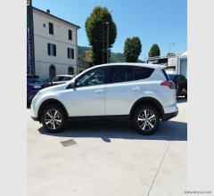 Auto - Toyota rav4 2.0 d-4d 2wd business