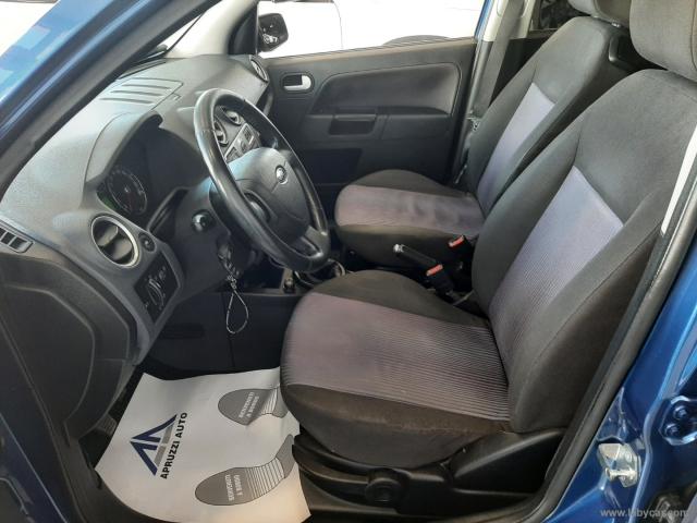 Auto - Ford fusion 1.4 tdci collection