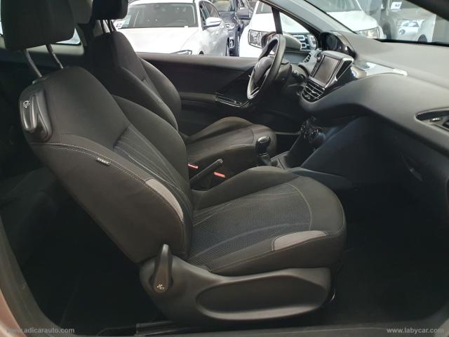 Auto - Peugeot 208 1.4 hdi 68 cv 3p. access