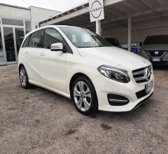 Auto - Mercedes-benz b 180 d sport