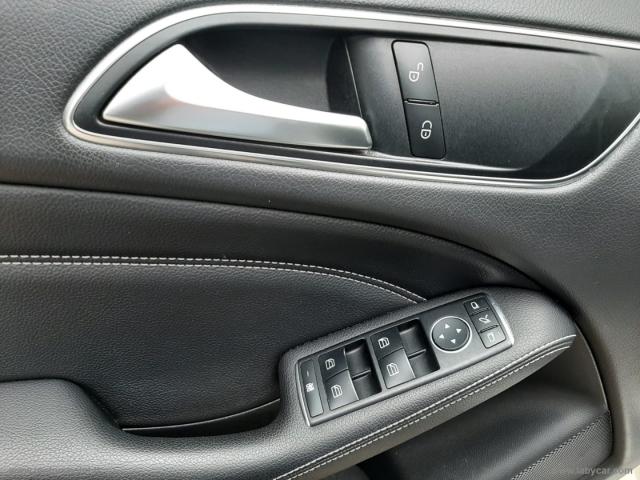 Auto - Mercedes-benz b 180 d sport