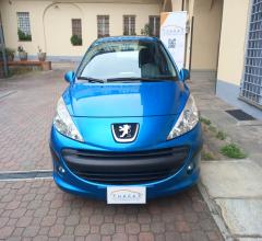 Auto - Peugeot 207 1.4 vti 95 cv 5p. xs
