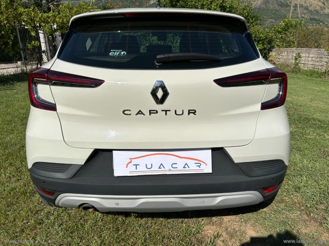 Auto - Renault captur blue dci 8v 95 cv