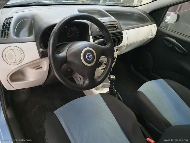 Auto - Fiat punto 1.2 5p.
