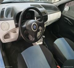 Auto - Fiat punto 1.2 5p.