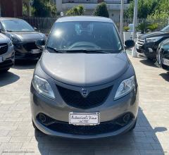 Auto - Lancia ypsilon 1.2 69 cv 5p. gpl ecochic gold