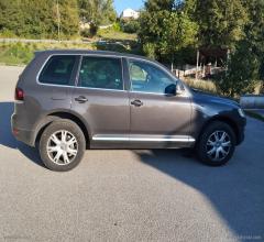 Auto - Volkswagen touareg 3.0 v6 tdi 240cv dpf tip.