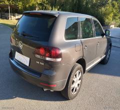 Auto - Volkswagen touareg 3.0 v6 tdi 240cv dpf tip.