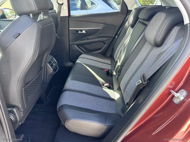 Auto - Peugeot 3008 bluehdi 120 s&s allure