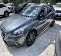 Auto - Volvo v40 cross country d2 1.6 momentum