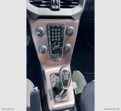 Auto - Volvo v40 cross country d2 1.6 momentum