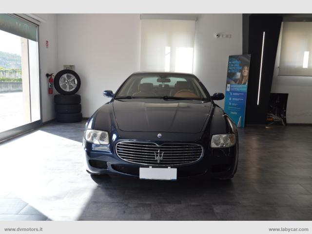 Auto - Maserati quattroporte 4.2 v8