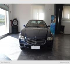 Auto - Maserati quattroporte 4.2 v8