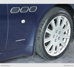 Auto - Maserati quattroporte 4.2 v8