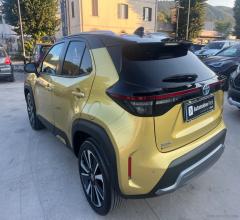 Auto - Toyota yaris cross 1.5 hyb. 5p. e-cvt awd prem.
