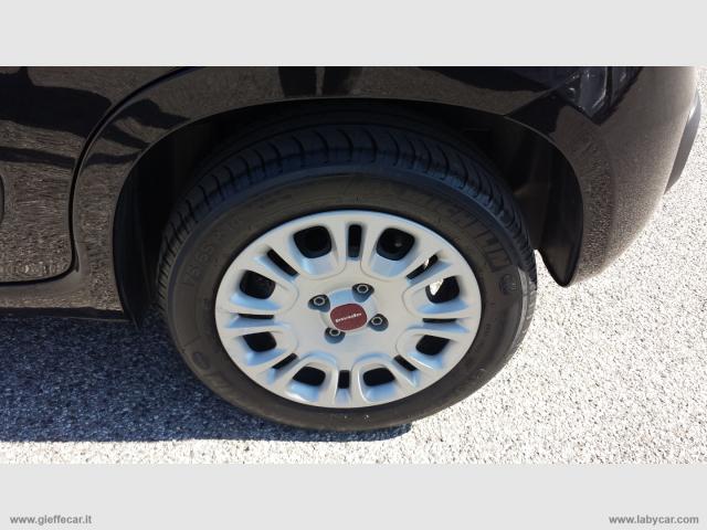 Auto - Fiat panda 1.2 lounge