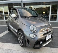 Auto - Abarth 595 1.4 turbo t-jet 165 cv turismo