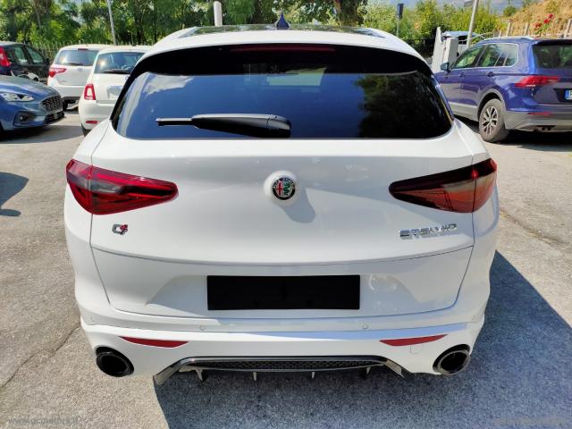 Auto - Alfa romeo stelvio 2.2 t.diesel 210cv at8 q4 veloce