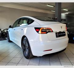 Auto - Tesla model 3 long range dual motor awd