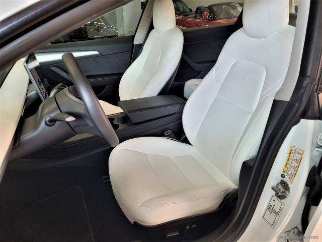 Auto - Tesla model 3 long range dual motor awd