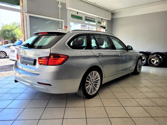 Auto - Bmw 320d touring luxury