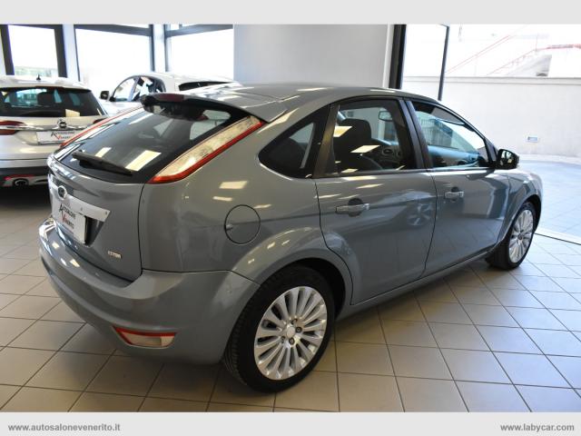Auto - Ford focus 1.6 tdci 90cv 5p. tit.