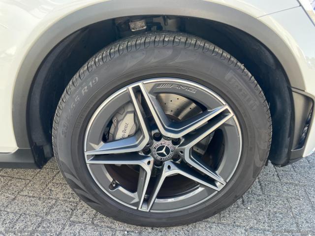 Auto - Mercedes-benz glc 220 d 4matic premium plus amg