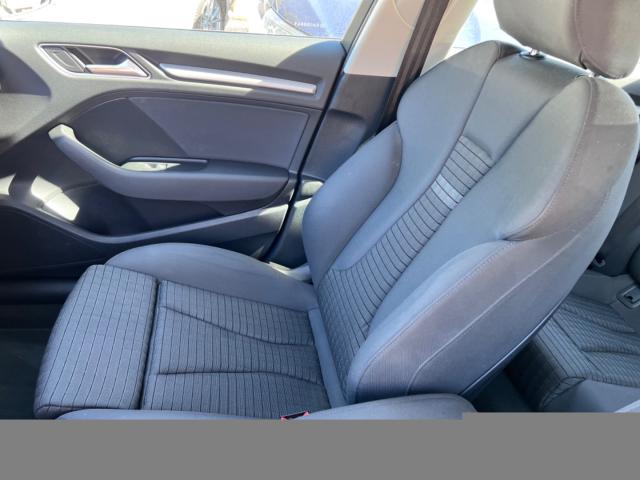 Auto - Audi a3 spb 2.0 tdi s tronic business
