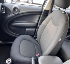 Auto - Mini mini one d countryman