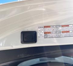 Auto - Toyota rav4 2.0 d-4d 4wd lounge white ed.
