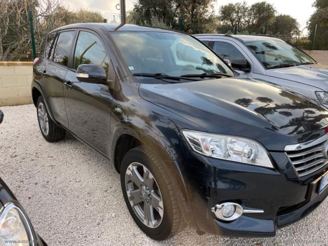 Auto - Toyota rav4 crossover 2.2 d-cat 177 cv luxury
