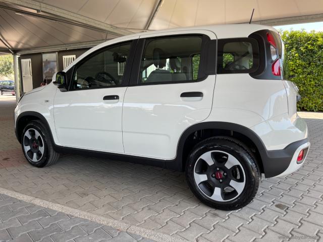 Auto - Fiat panda 1.0 firefly s&s hybrid city cross