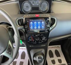 Auto - Lancia ypsilon 1.0 firefly 5p.s&s hybrid gold plus