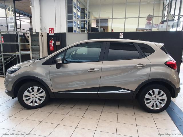 Auto - Renault captur 1.5 dci 8v 90 cv s&s