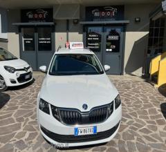 Auto - Skoda octavia 1.6 tdi cr 115 cv ambition