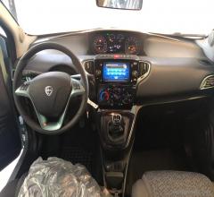 Auto - Lancia ypsilon 1.0 firefly 5p.s&s hybryd gold