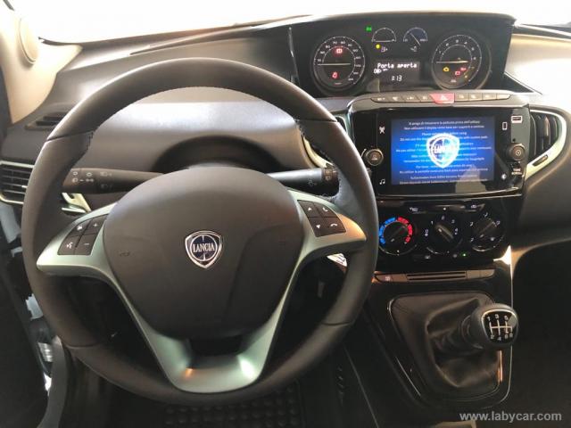 Auto - Lancia ypsilon 1.0 firefly 5p.s&s hybryd gold