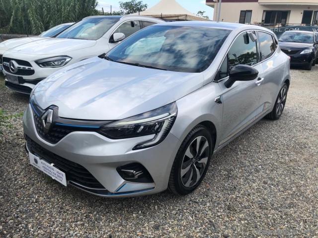 Auto - Renault clio hybrid e-tech 140 cv 5p. e-tech