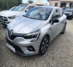 Auto - Renault clio hybrid e-tech 140 cv 5p. e-tech