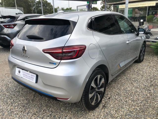 Auto - Renault clio hybrid e-tech 140 cv 5p. e-tech