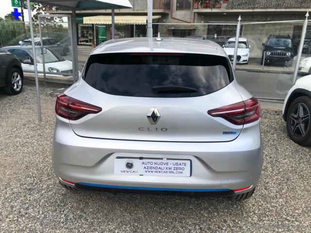 Auto - Renault clio hybrid e-tech 140 cv 5p. e-tech