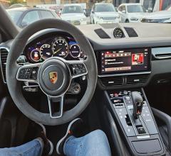 Auto - Porsche cayenne coupÃ© 3.0 v6 e-hybrid