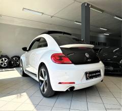 Auto - Volkswagen maggiolino 2.0 tsi dsg sport