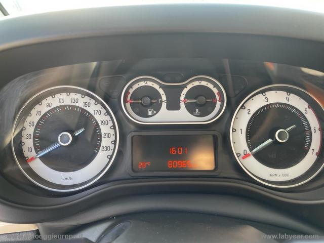 Auto - Fiat 500l 1.3 mjt 85 cv trekking