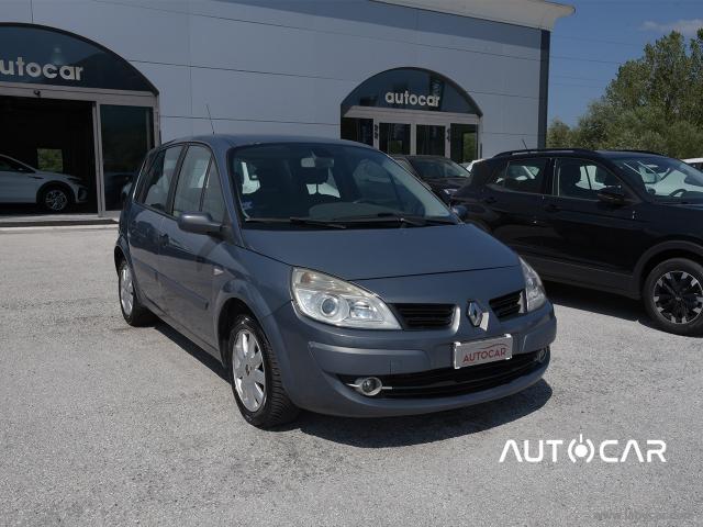 Auto - Renault scÃ©nic 1.5 dci 105 cv dynamique