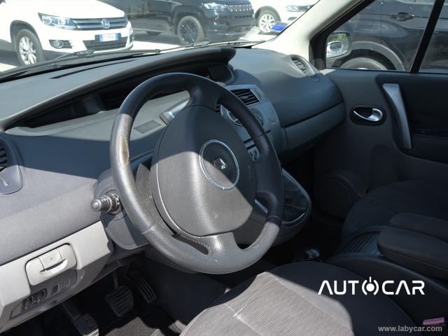 Auto - Renault scÃ©nic 1.5 dci 105 cv dynamique