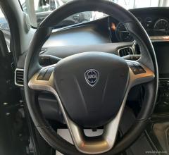 Auto - Lancia ypsilon 1.0 firefly 5p.s&s hyb. eco gold