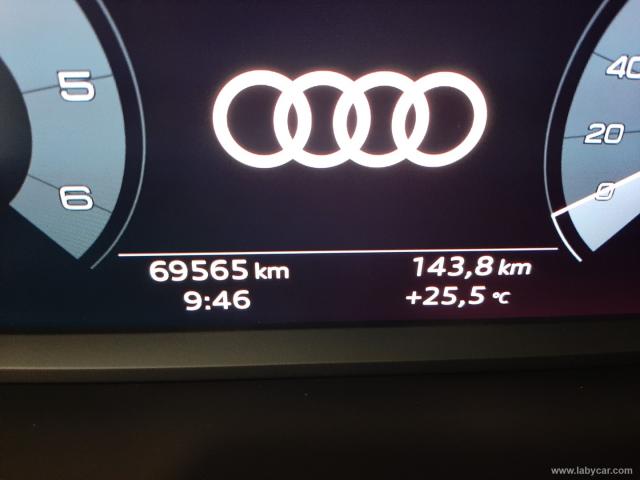 Auto - Audi q3 35 tdi s tronic business