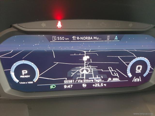 Auto - Audi q3 35 tdi s tronic business